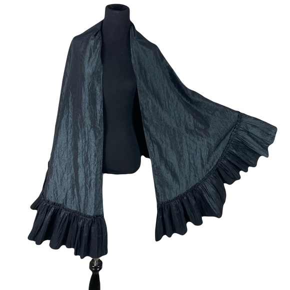 La Perla Midnight Black Ruffled Robe - Picture 1 of 12